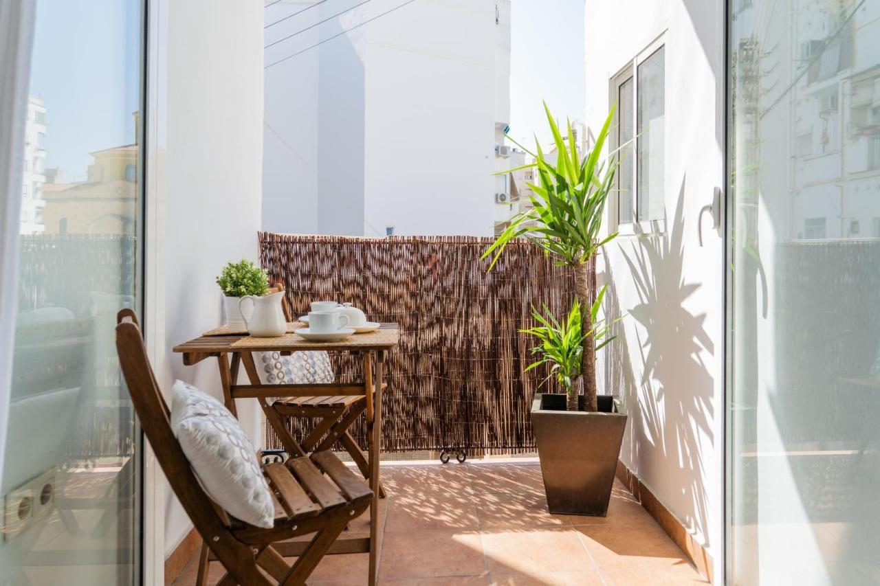 Puerto Rico Apartments Ruzafa Mid-Term فالنسيا المظهر الخارجي الصورة